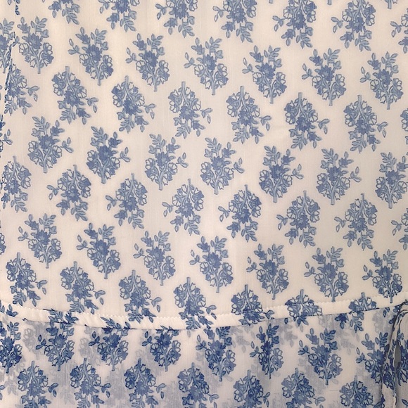 Abercrombie kids. 9/10. Blue and white dress. Good used. - Picture 2 of 2